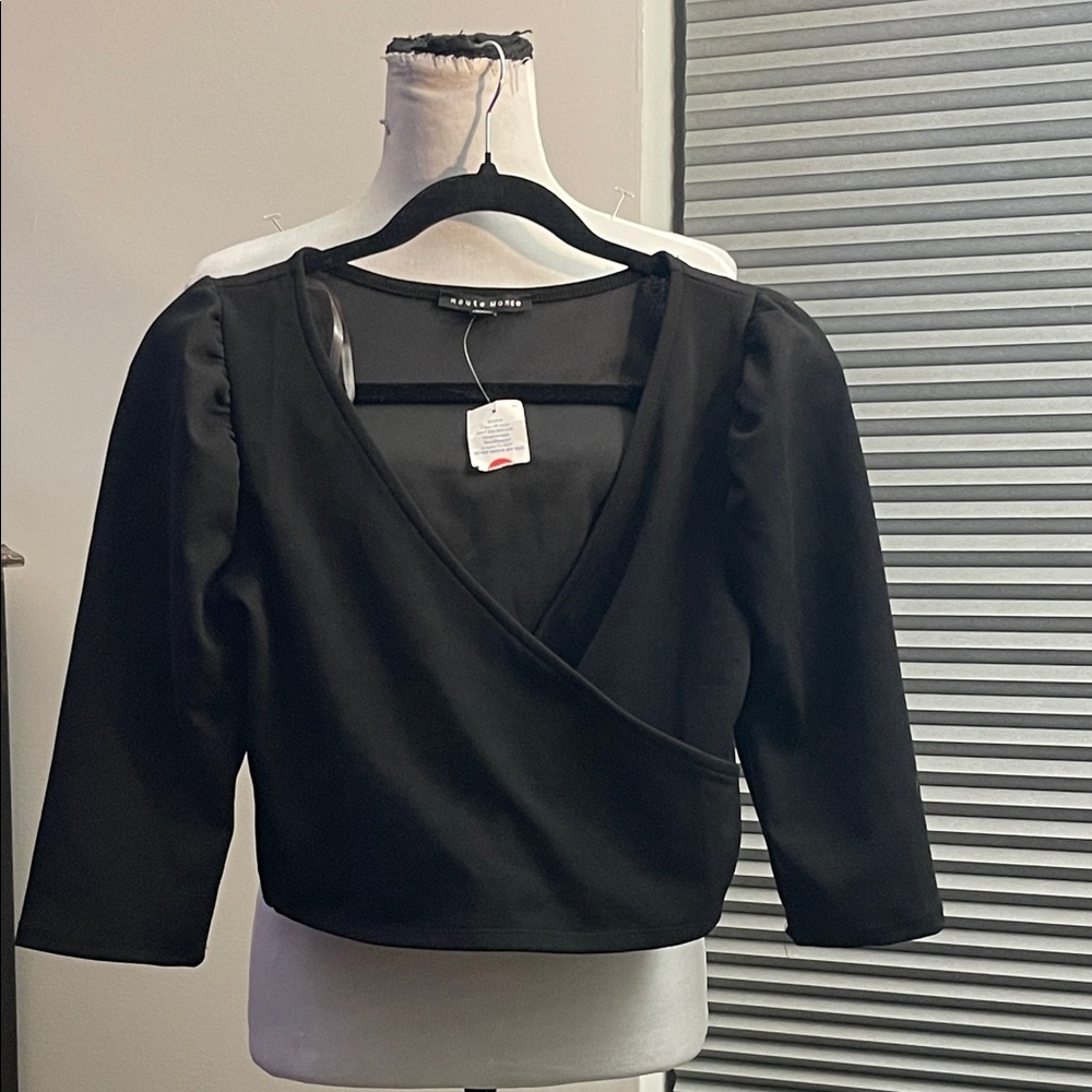 Noble U Black Wrap V-Neck Crop Top